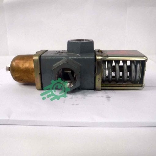 JOHNSON CONTROLS V48AF 9300 1 1 2 ICDC 009816 1