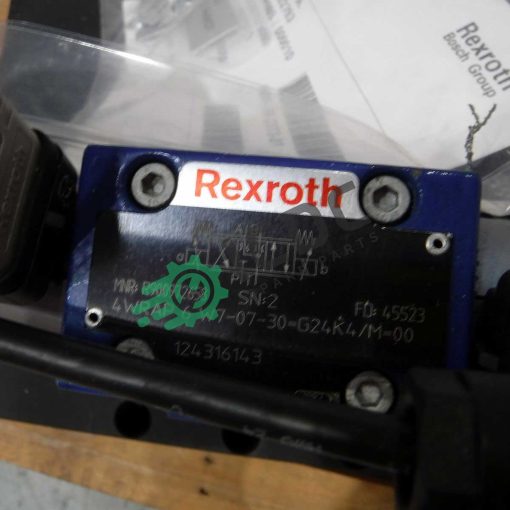 BOSCH REXROTH - Block 100/200 Pk-30-M1-C113-01-0 - Solenoid Valve w Control Block - Image 2